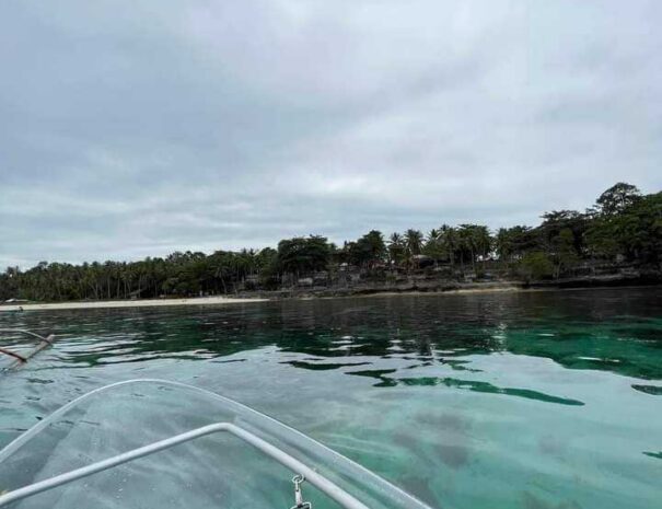 Why Us 4 gem crystal water resort in a sea